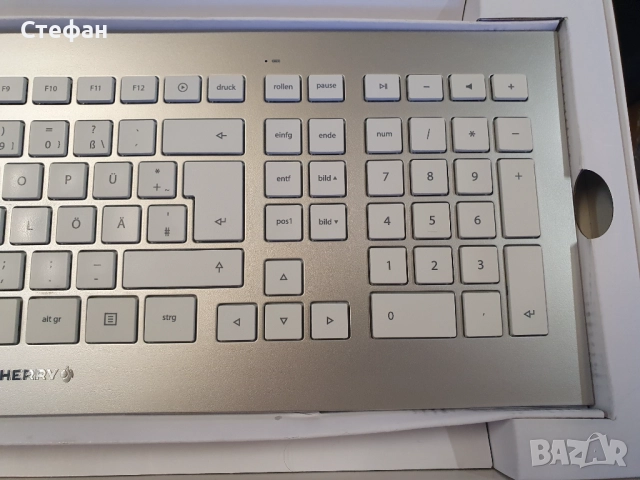 Безжична клавиатура и мишка / CHERRY DW 8000 клавиатура с мишка комплект DE безжична бяла-сребриста , снимка 8 - Клавиатури и мишки - 51971642