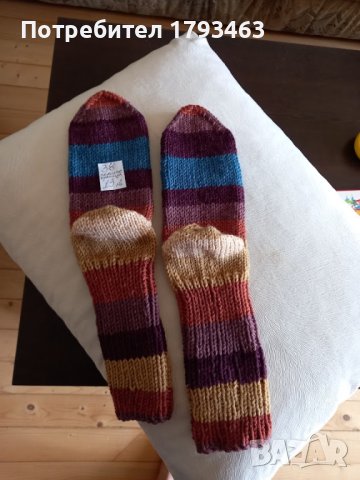 Ръчно плетени мъжки чорапи размер 38, снимка 1 - Мъжки чорапи - 41762245