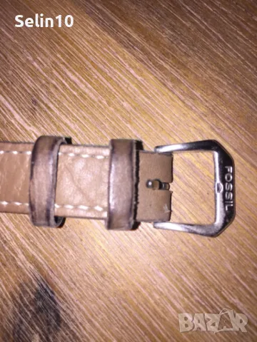 Часовник FOSSIL - 50.00 лева, снимка 3 - Дамски - 48845699