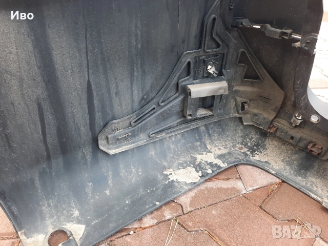 Задна броня за мерцедес вито W447, снимка 3 - Части - 52182638