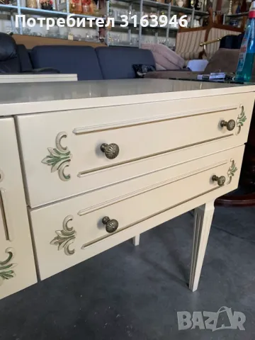 Винтидж тоалетка във френски стил, снимка 5 - Шкафове - 49128004