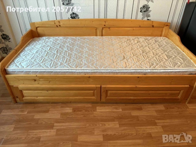 Продавам легло