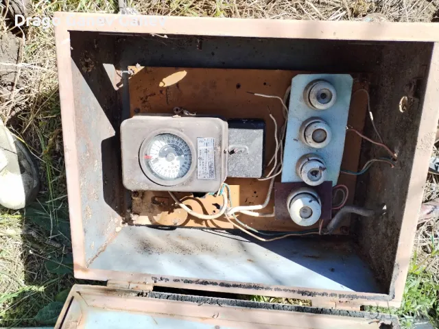 Ел. табла 2 броя. , снимка 4 - Ключове, контакти, щепсели - 49341516