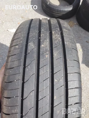 3 бр. летни гуми Goodyear 215/55/17, снимка 2 - Гуми и джанти - 56195285