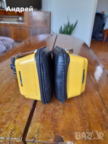 Стари радиослушалки Monita, снимка 3 - Други ценни предмети - 41745194