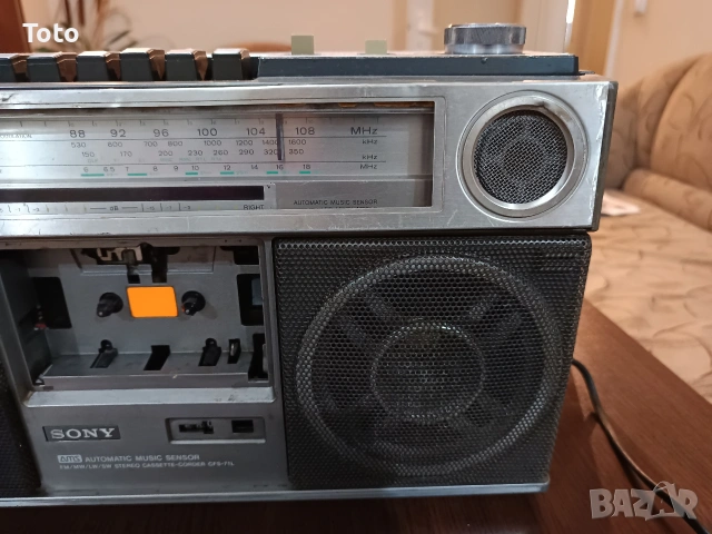 Sony CFS 71 S, снимка 2 - Радиокасетофони, транзистори - 53557272