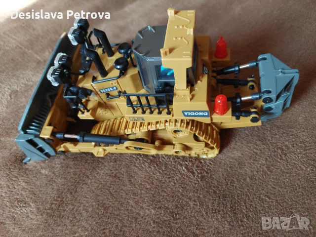 RC булдозер с дистанционно управление.  , снимка 3 - Коли, камиони, мотори, писти - 47921959