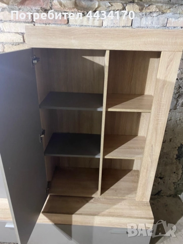 IKEA три-частна секция/холна стена – отлична цена, снимка 4 - Секции и витрини - 52796468