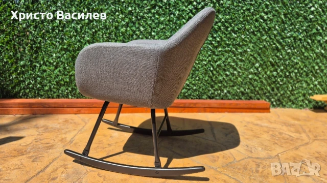 Стилен люлеещ се стол., снимка 3 - Столове - 50893471