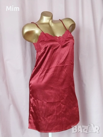 Н&М XS /M Червена сатенена нощница , снимка 5 - Нощници - 53741843