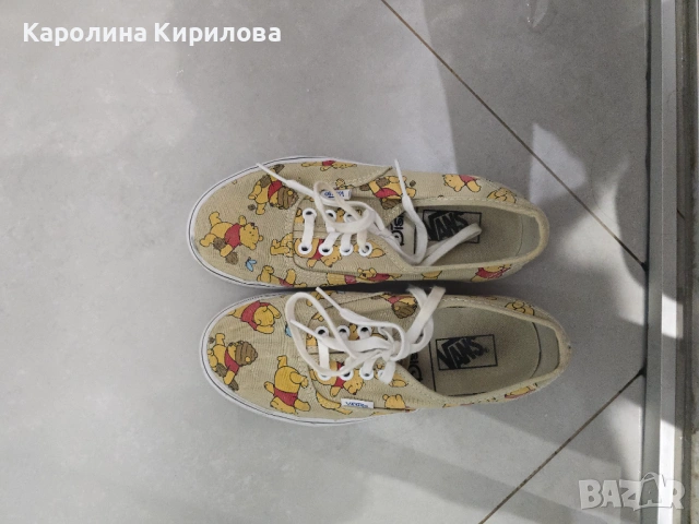 Кецове Vans със Мечо Пух 