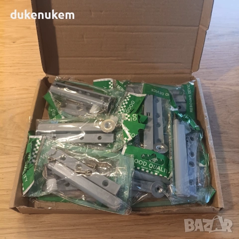 Push to Open система с демпфер и магнит за шкафове и чекмеджета, 12 броя, снимка 8 - Шкафове - 53016603