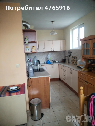 Продава се къща 150кв в село конаре къщата се състои от 10 стаи 2 бани двор 700квадрата , снимка 10 - Къщи - 53841999