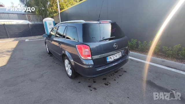 Опел Астра H1.7 110кс 2010, снимка 2 - Автомобили и джипове - 51418550