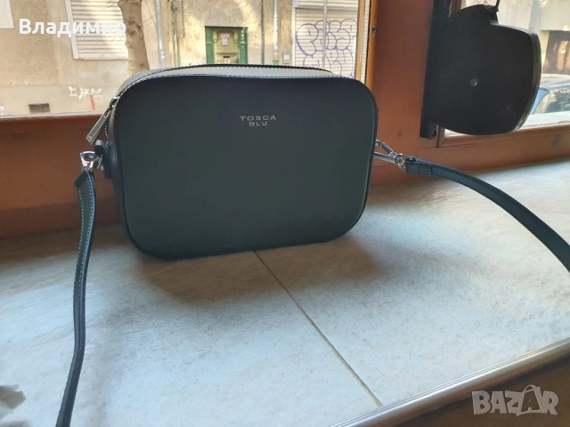 ЧИСТО НОВА ДАМСКА ЧАНТА Tosca Blu, снимка 3 - Чанти - 52920010