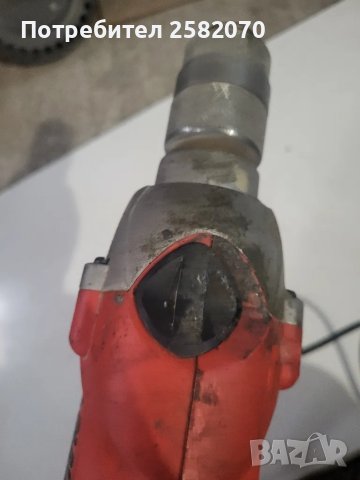 биеща дрелка black and decker 730w, снимка 2 - Други машини и части - 49422552