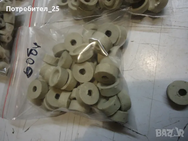 Керамични изолатори, снимка 3 - Резервни части за машини - 49308834