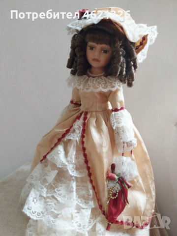 Викторианска порцеланова кукла колекционерско издание с чадър и шапка, снимка 3 - Декорация за дома - 52069123