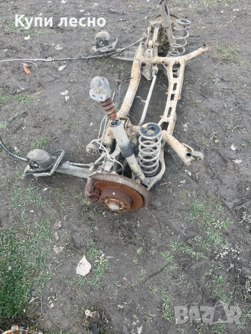 Голф 5 заден мост и предни амортисьори, снимка 4 - Аксесоари и консумативи - 53487142