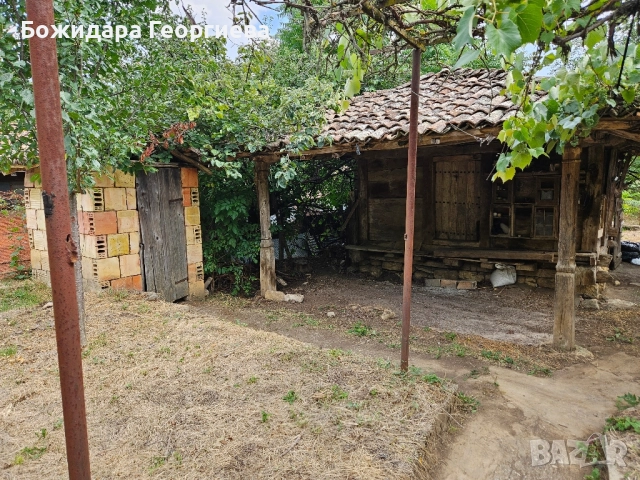 къща в с. Побит камък , снимка 4 - Къщи - 51459144