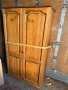 Гардеробче,спалня,бюро, снимка 1