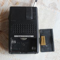 Малко радио Aiwa AR-777 Pocketable Radio, снимка 6 - Радиокасетофони, транзистори - 42606242