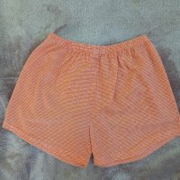шорти , снимка 3 - Къси панталони и бермуди - 41839313