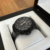 CORUM Admiral's Cup Challenger 44 Chrono Rubber - 100% Original, снимка 6 - Мъжки - 40170490