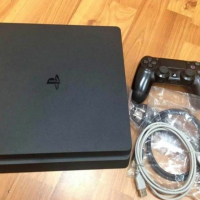 Playstation 4 Slim 250GB , снимка 2 - PlayStation конзоли - 44671006