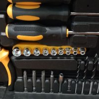 Нов винтоверт DeWalt, снимка 9 - Винтоверти - 41766583