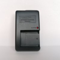 Зарядни устройства и батерии за фотоапарати на различни марки, снимка 5 - Батерии, зарядни - 34100616