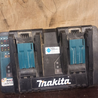 Зарядно makita DC 18 RD, снимка 1 - Други инструменти - 36334246