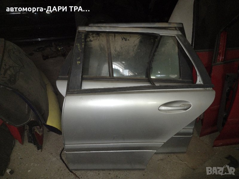 Врата задна лява за Мерцедес Ц-класа W~203 комби, снимка 1