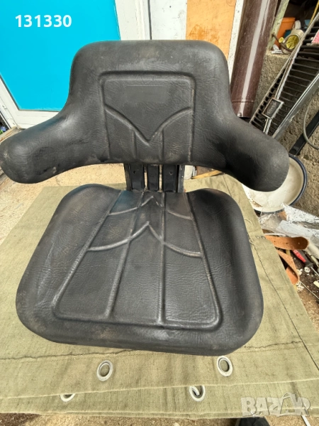 Продавам седалка за стройтелна механизация, снимка 1