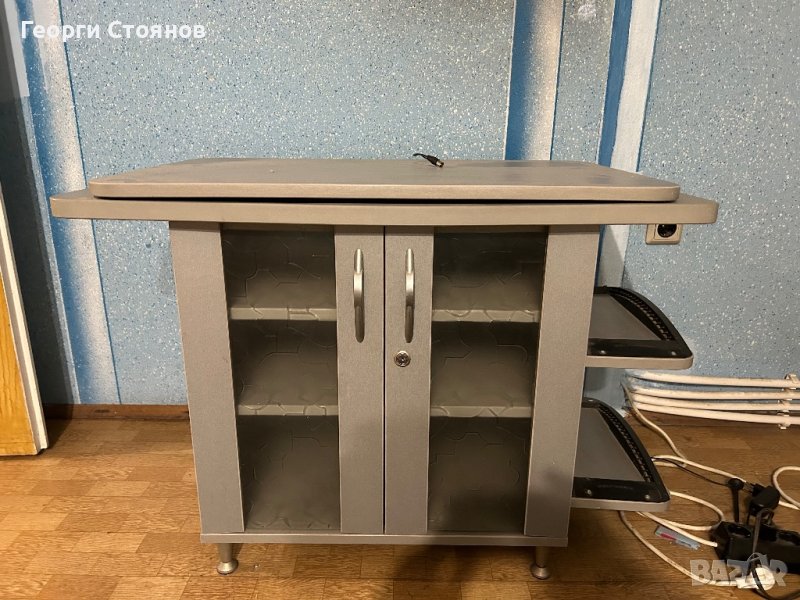 Тв шкаф, снимка 1