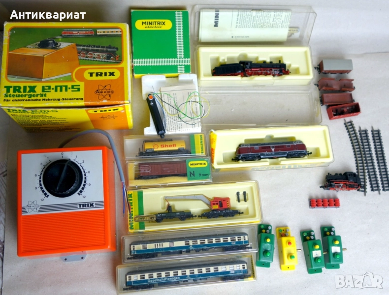 Комплект влакчета и вагони TRIX, снимка 1