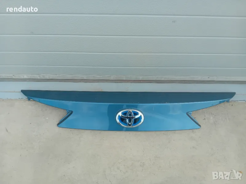76811-02830 Пластмаса багажник Toyota Auris II 2012-2018 Комби, снимка 1