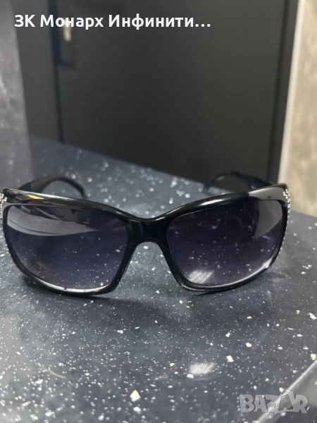 Слънчеви очила Без марка/с лека драскотина по лявото стъкло, снимка 1