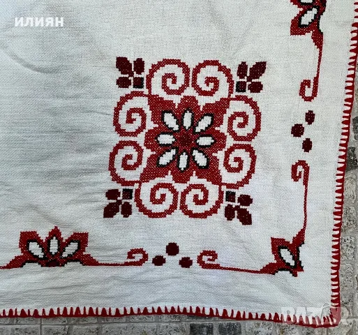 Ръчно бродирана българска бродерия 4 , снимка 4 - Декорация за дома - 55733016