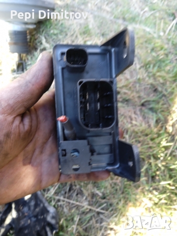 Продавам реле подгревни свещи Мерцедес 