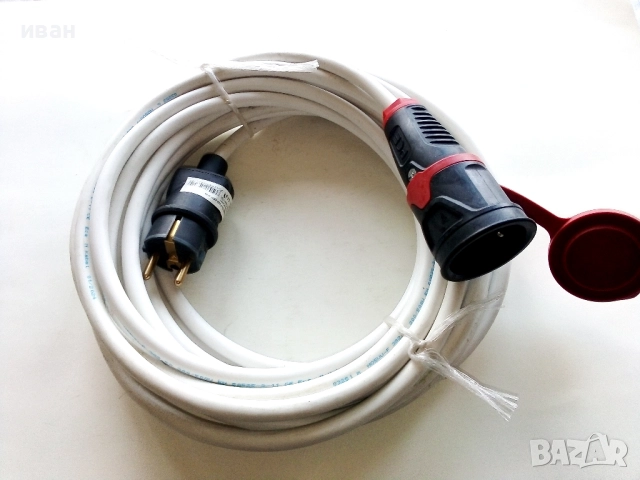 Удължител 10м. с кабел ШВПС 3х2.5мм. щепсел и подвижен контакт 16А