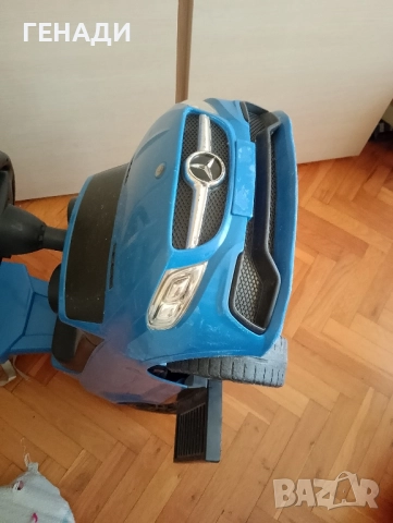 Кола за бутане mercedes gle63 amg, снимка 2 - Детски велосипеди, триколки и коли - 51760428