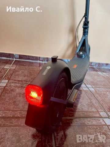 Ел Тротинетка Segway Ninebot F2 E, снимка 5 - Скутери и тротинетки - 51205030