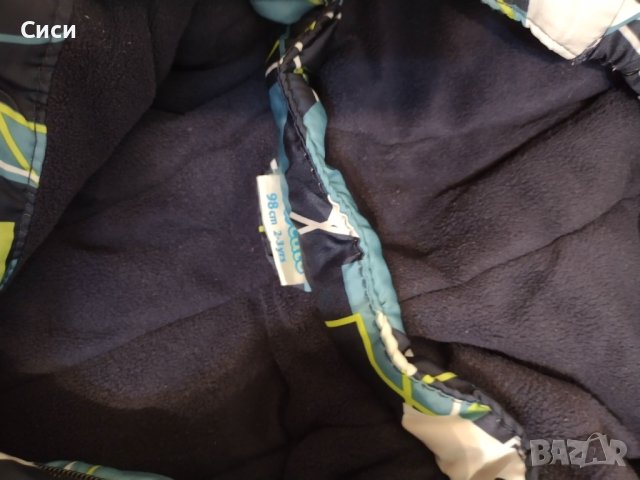 Детско зимно яке, снимка 2 - Детски якета и елеци - 41910577