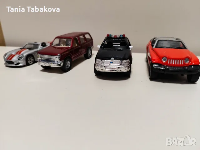 Комплект от 7 метални колички, включва и с променящи се цветове , снимка 5 - Коли, камиони, мотори, писти - 55806172