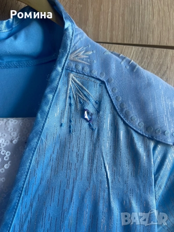 Оригинална рокля на Disney от филма Замръзналото кралство, снимка 2 - Детски рокли и поли - 52018343