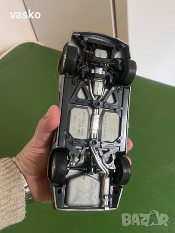 Мерцедес 1:18 Тайланд, снимка 10 - Колекции - 53413971