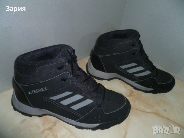 ADIDAS TERREX Gore-tex №38, снимка 9 - Дамски боти - 53206409