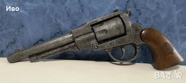 Винтидж италианска реплика на револвер Edison Giocattoli - модел Apache, снимка 2 - Други ценни предмети - 53231121