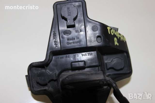 Дясна платка стоп VW Touran (2003-2010г.) 1T0945258D / 1T0 945 258 D десен ламподържач, снимка 3 - Части - 52354443